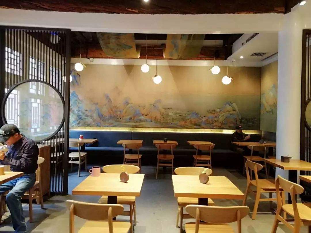 以新消費加速釋放內需潛力