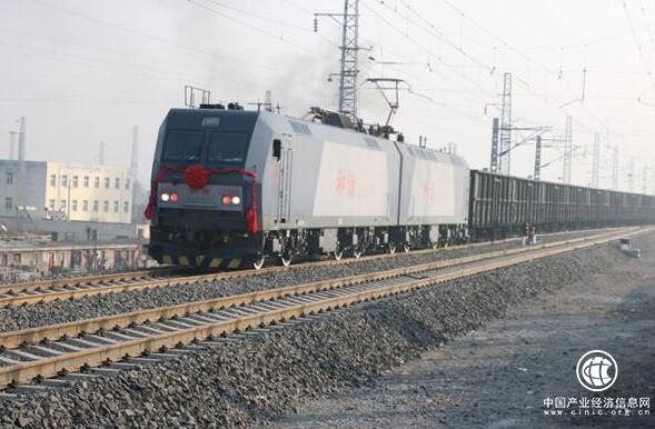 我國(guó)重要運(yùn)煤通道準(zhǔn)朔鐵路開(kāi)通運(yùn)營(yíng)