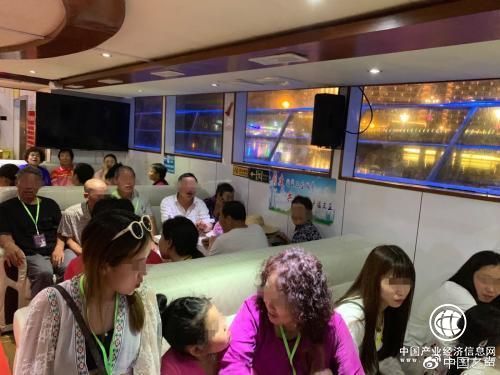 20塊逛三亞100塊游越南？三亞黑導(dǎo)游：有“政府補(bǔ)貼”