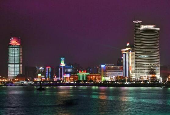 夜游市場(chǎng)規(guī)模將達(dá)1.57萬億元，夜間文旅釋放消費(fèi)潛力