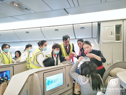 旅客突發(fā)疾病 東航放油39噸備降救人