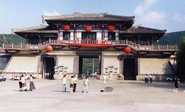 江蘇無錫影視基地：講好文化故事升級(jí)游客體驗(yàn)