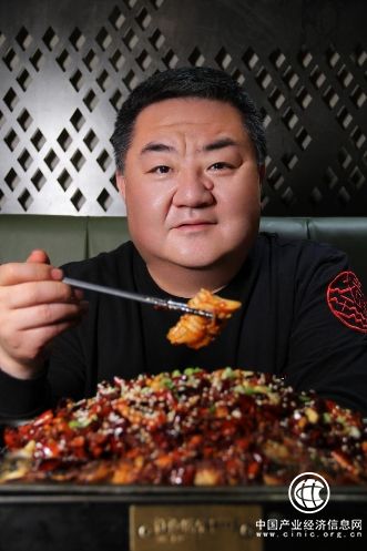 江邊城外53烤魚節(jié)：餐飲市場(chǎng)體系成熟，品牌為王時(shí)代已來(lái)臨