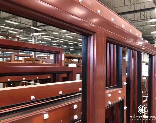 森鷹窗業(yè)榮膺天貓“618品牌TOP榜”窗行業(yè)第一