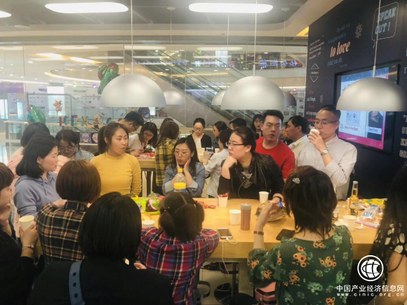 華爾街英語天津學習中心舉辦五月五日節(jié)派對