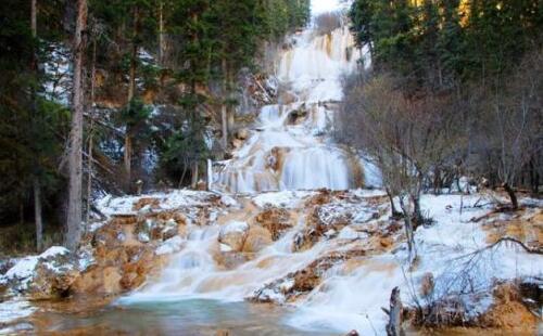 四川出臺(tái)行動(dòng)計(jì)劃 明確未來3年冬季旅游發(fā)展目標(biāo)和路徑