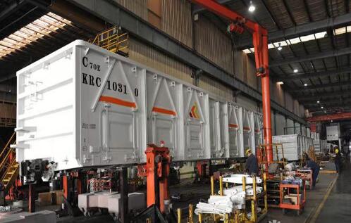 中車齊車集團造鐵路貨車在肯尼亞內(nèi)馬鐵路通車儀式亮相