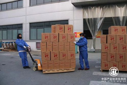 恒利康公司捐贈(zèng)2700多萬(wàn)元物資助力疫情防控