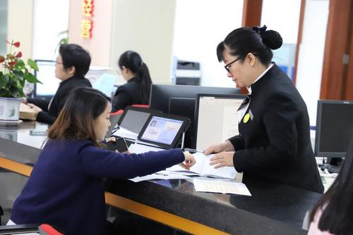 截至今年9月，廣東共有330件設(shè)區(qū)的市地方性法規(guī)獲批