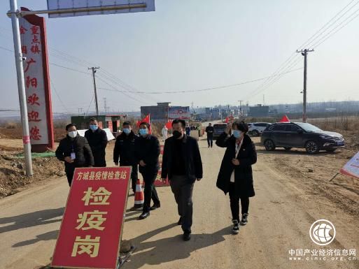 方城縣委副書記、縣長段文漢深入廣陽鎮(zhèn)檢查疫情防控工作