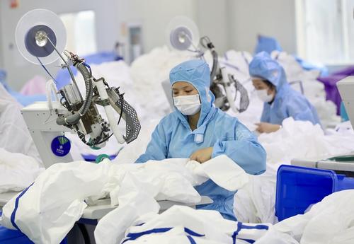 通用技術(shù)集團(tuán)中國(guó)醫(yī)藥全力推進(jìn)醫(yī)用防護(hù)服供應(yīng)