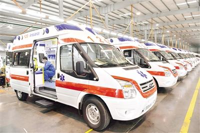 工信部促產(chǎn)保供 2000輛負(fù)壓救護(hù)車(chē)投入抗疫戰(zhàn)