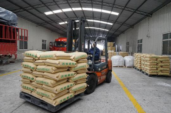 履行社會責(zé)任 中國石化2月供應(yīng)醫(yī)衛(wèi)原料9.8萬噸