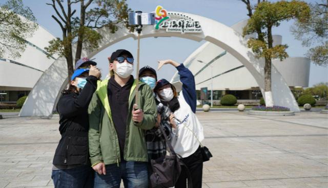 跨省跨境游等暫不恢復(fù)，“五一”旅游“安全復(fù)蘇+不漲價(jià)”