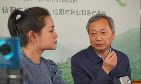 市長、縣長抱團(tuán)直播 河南信陽打造“產(chǎn)業(yè)直播”新高地