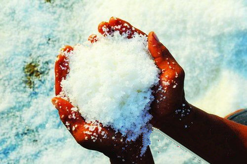 全國首張生態(tài)海鹽證書頒給“閩鹽”：千年古法自然工藝生產(chǎn)，保留微量元素?zé)o需后期加工