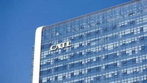 中日韓動(dòng)力電池“三國爭霸” 寧德時(shí)代下半年正式向特斯拉供貨