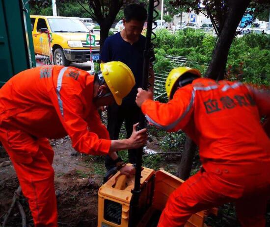 “陀螺”電工艾東潤(rùn)：用“黨性”守護(hù)3400公里10kV線路