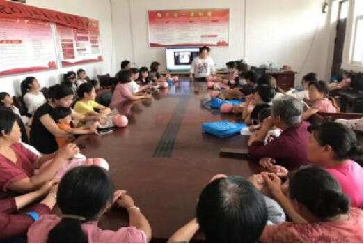 河南方城古莊店鎮(zhèn)開(kāi)展保育員培訓(xùn)助力扶貧再就業(yè)