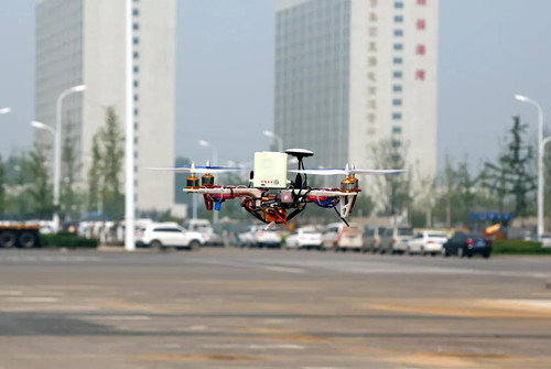 國(guó)內(nèi)首款，“防墜”無(wú)人機(jī)安全包問(wèn)世
