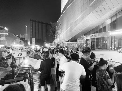 低利息、免抵押、憑流水和營(yíng)業(yè)執(zhí)照就能貸 商戶們收到“融資大禮包”