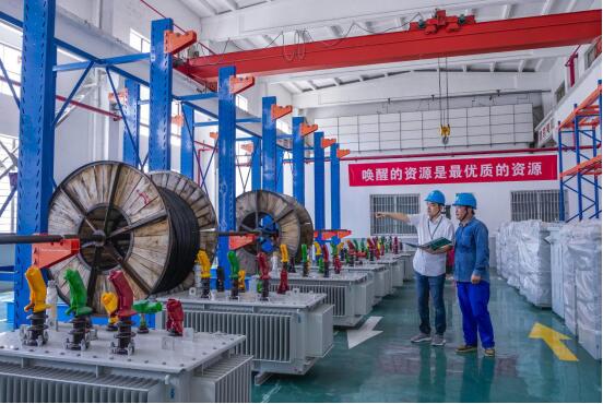 國網(wǎng)杭州市富陽區(qū)供電公司：“體檢式審計(jì)”推動(dòng)倉儲(chǔ)管理“活起來”