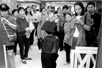 培訓(xùn)機(jī)構(gòu)“蹤跡”難尋……第三方機(jī)構(gòu)監(jiān)管預(yù)付費(fèi)，這事靠譜？隱患仍存！