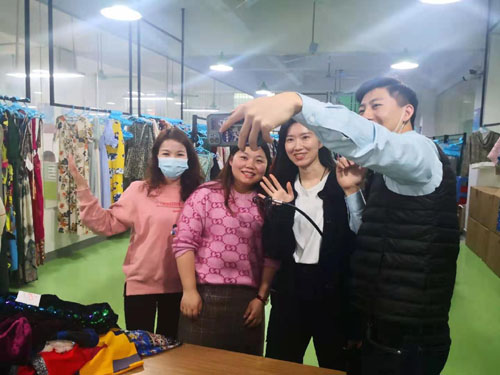 代你來看樣品間：獲千萬元商機(jī)的新方式