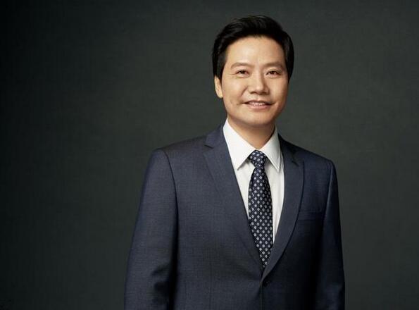 全國(guó)人大代表雷軍：建議推進(jìn)智能制造、老年人數(shù)字化服務(wù)以及縣域醫(yī)防融合發(fā)展