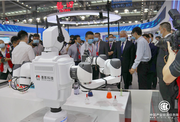 墨影科技參展CIEP，科技部王志剛部長(zhǎng)蒞臨現(xiàn)場(chǎng)參觀指導(dǎo)