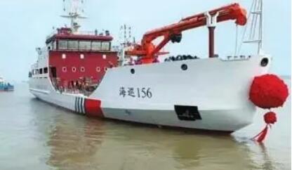 我國首艘具有破冰功能的大型航標(biāo)船下水