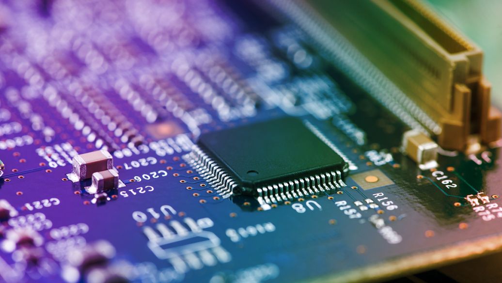 廣東將構(gòu)建“VR+AI+實(shí)車(chē)駕駛訓(xùn)練”智能駕駛培訓(xùn)新模式