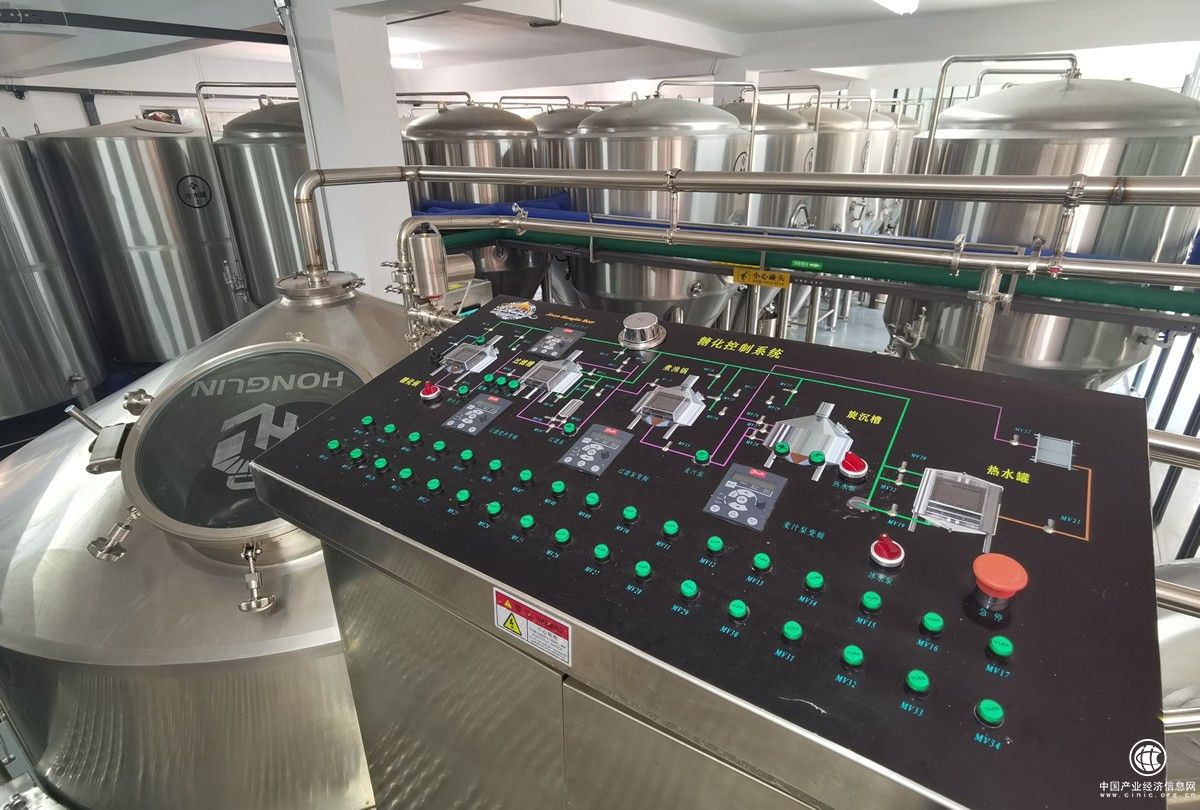 網(wǎng)紅精釀啤酒來了！新國貨，青島喜浪精釀！