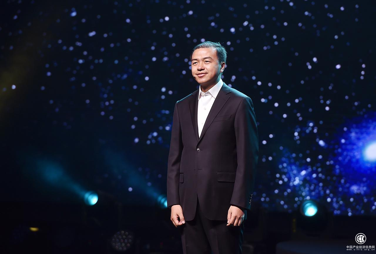 騰訊與《科學(xué)》期刊發(fā)布最新科學(xué)看點(diǎn)榜單，6位中國少年為科學(xué)家頒獎(jiǎng) 