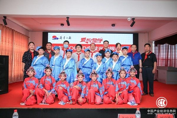 推動護(hù)眼電視普及，OLED自發(fā)光電視發(fā)起護(hù)眼公益活動