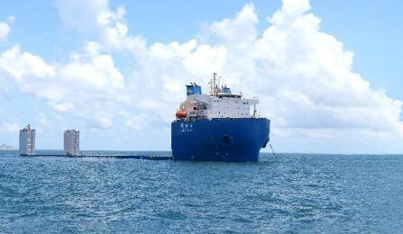 國內(nèi)首艘智能半潛船“祥安口”號命名交付