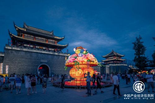 梅村街道舉辦梅里古鎮(zhèn)紅色游線主題燈展獻禮建黨百年