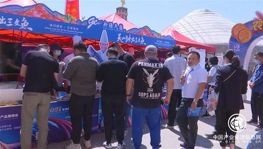 天山躍出三文魚，伊犁漁業(yè)產(chǎn)品借助電商渠道“邁”向全國(guó)餐桌