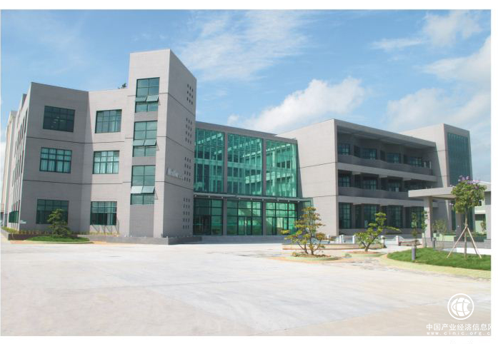 室內(nèi)通風(fēng)換氣系統(tǒng)可以上下拐彎嗎？你不知道的都在這里 