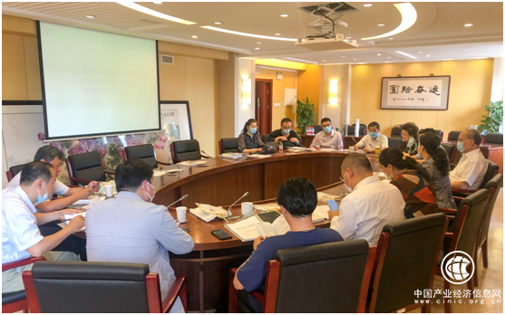 應(yīng)用互聯(lián)網(wǎng)技術(shù)提升養(yǎng)老服務(wù)能力研究課題成果發(fā)布