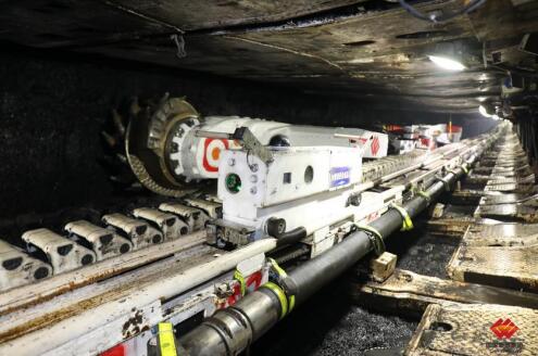 20210725170612413.jpg 采煤.jpg