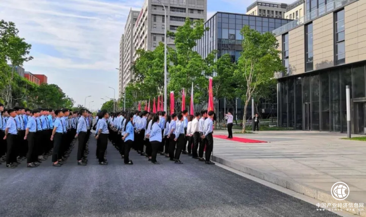 “好專業(yè)”究竟在哪里？北京八維教育開設(shè)十五大熱門專業(yè)