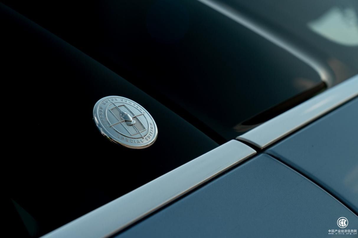 林肯領(lǐng)航員長軸版恢弘氣場，進取而不失沉穩(wěn)