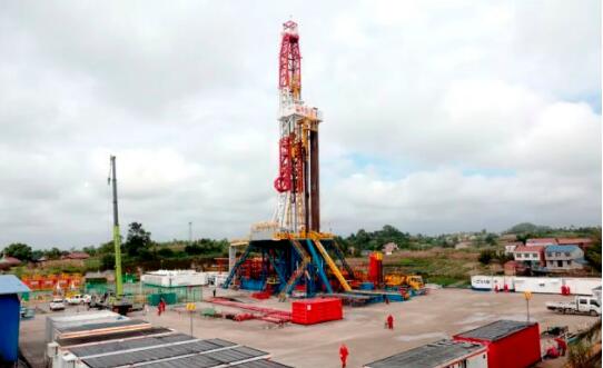 中國首套“一鍵式”人機(jī)交互7000米鉆機(jī)投入工業(yè)性試驗