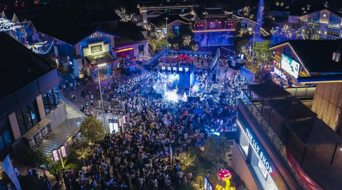 棕櫚股份生態(tài)城鎮(zhèn)項目“中秋佳節(jié)”迎出游小高峰，各景區(qū)經(jīng)營情況持續(xù)提升