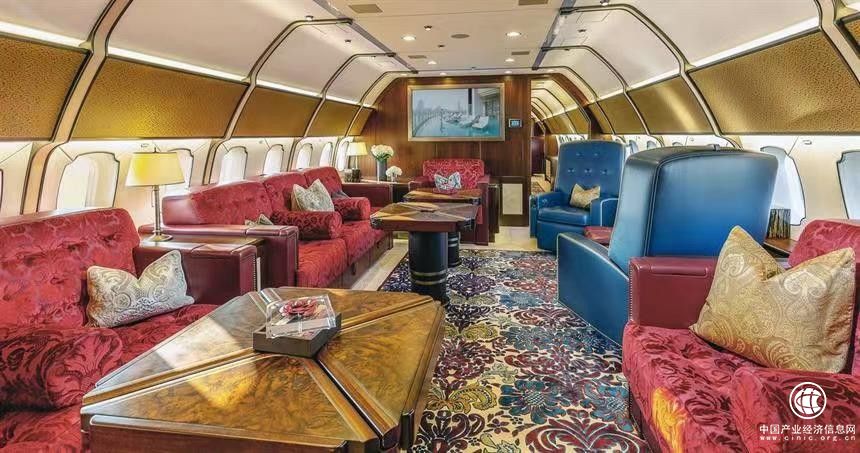 簡訊：愜意公務(wù)機向國內(nèi)成功引進一架波音公務(wù)機，為私人飛機市場添彩