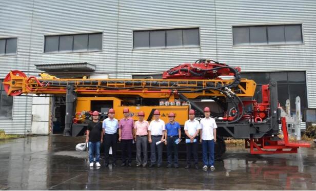 中煤地質總局自主參與研發(fā)的國內首臺救援模塊式鉆機問世