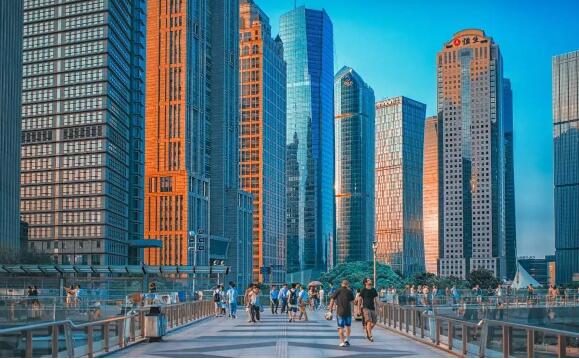 上海商業(yè)地產市場逐步復蘇  三季度寫字樓租金小幅回升