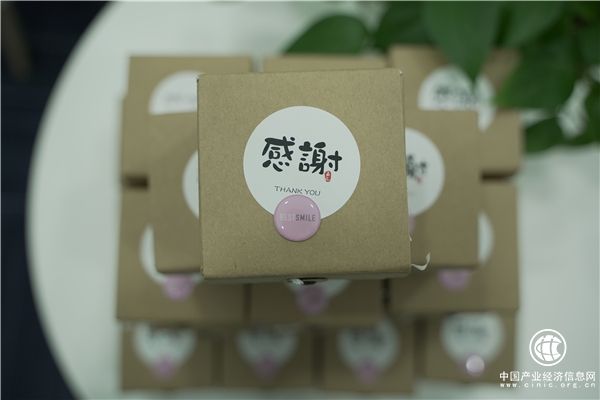 業(yè)內(nèi)首個(gè)牙套回收計(jì)劃 百適美Smileclub如何圈粉用戶？