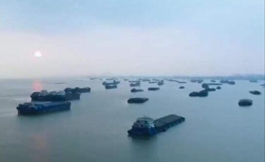 長(zhǎng)江干線1.5萬(wàn)余艘船舶用上北斗系統(tǒng)